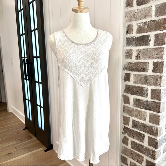 *rare* FREE PEOPLE We the Free x East Vintage Crochet Neck Racerback Top #5 — M - Picture 3 of 8